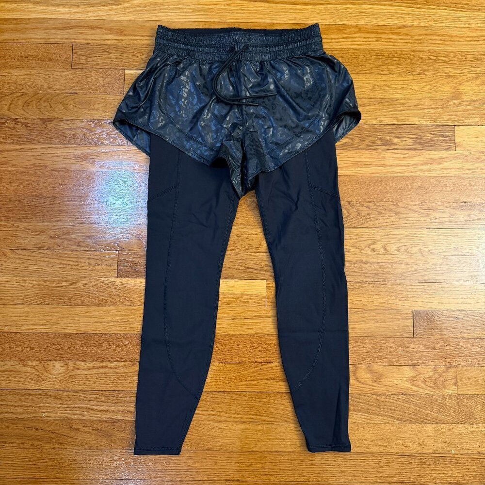 Athleta Rainier 2-in-1 Tights (Leggings with Attached Shorts) - Size Small NWOT